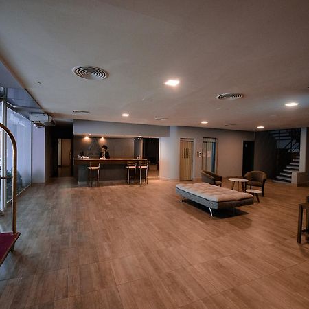 Avant Park Hotel La Rioja Ngoại thất bức ảnh